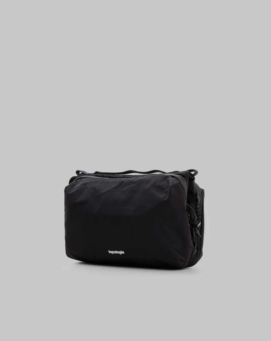 Bottle Sacoche Large Black Tech Sateen
